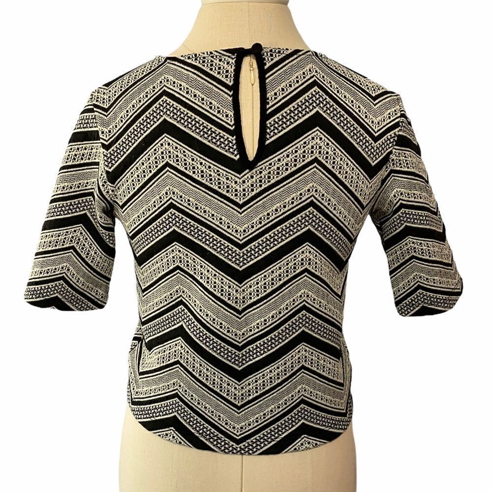 Chevron Striped Top - Picture 4 of 11